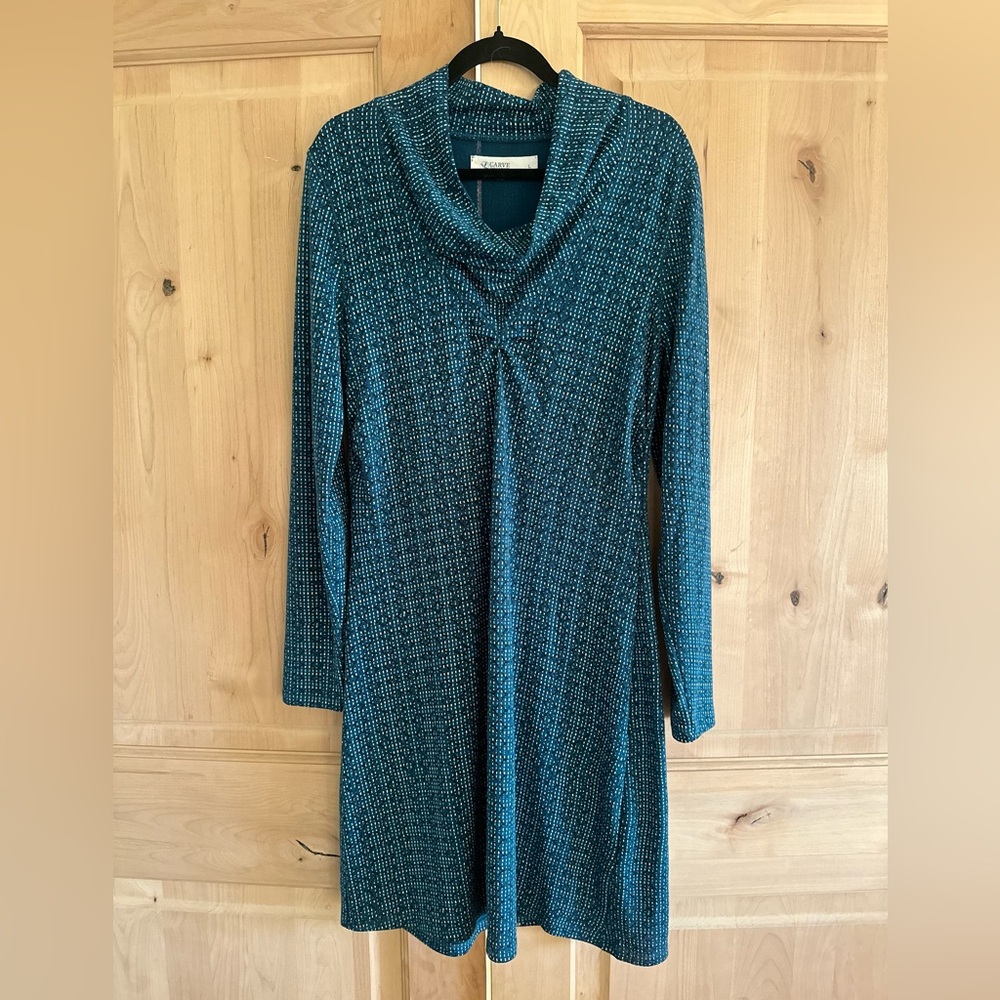 Carve Designs Teal Patterned Long Sleeve Athleisure Dress